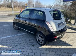 Lancia Ypsilon 2011 rok 1.2 benzyna - Obrazek 2