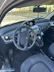 Lancia Ypsilon 2011 rok 1.2 benzyna - Obrazek 4