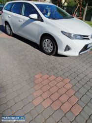 Toyota auris kombi 1.4  2015r.     Cena:16500 - Obrazek 2
