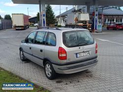 Ładna Zafira 1,8 7-osobowa - Obrazek 3