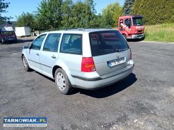 Volkswagen golf 1.9tdi 90km 00r - Obrazek 3