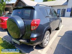 Toyota rav4 2007r 2.2 diesel 330tys km hak 4x4 - Obrazek 4