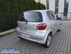 Toyota Yaris 1.0 Klima Elektryka 5drzwi Bez rdzy - Obrazek 3
