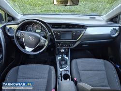 Toyota auris e15 kombi 1.4d 90km 2015 172 000km - Obrazek 4