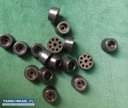 Okrągłe plastikowe podkładki pod meble skrzynie - Obrazek 1