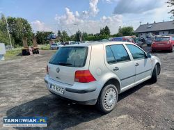 Volkswagen Golf 1.4 98r - Obrazek 4