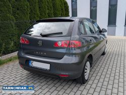 Seat Ibiza 1.4 2006r niski przebieg 194tys. klima - Obrazek 3