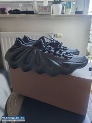Adidas yezyy - Obrazek 1