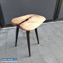 Stolik kawowy z orzecha włoskiego z żywicą epoksyd - Obrazek 2