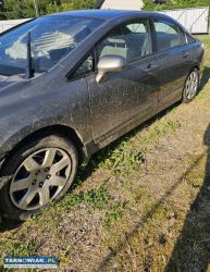 Sprzedam Honda Civic 2007 uszkodzona - Obrazek 3