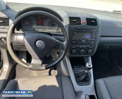 Vw golf v 1.6 / gaz 2004r - Obrazek 4