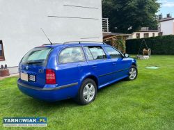 Skoda octavia 1 tour kombi 1.6 mpi+lpg - Obrazek 3