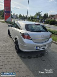 Opel astra gtc 1.8 140 km - Obrazek 3
