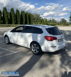 Opel astra j 1.7 diesel 2011r - Obrazek 3