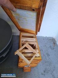 Różne materiały pszczelarskie - Obrazek 2