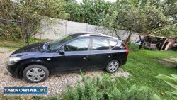 Sprzedam kia ceed 1.6 sw (gaz) - Obrazek 4