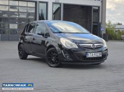 Opel Corsa D 1.4 benz niski przebieg - Obrazek 1