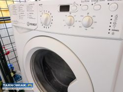 Pralka Indesit uszkodzona - Obrazek 1