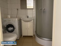 Kawalerka z balkonem w świetnej dzielnicy - Obrazek 3
