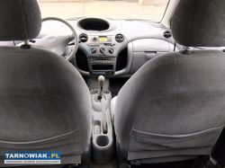 Toyota yaris 1.0 2000r. - Obrazek 4