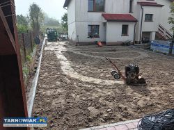 Usługi minikoparką usługi wywrotka 3.5t - Obrazek 1