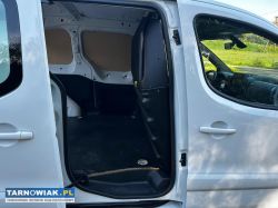 Citroen berlingo 2017r. 1.6 100 km zadbane auto - Obrazek 3
