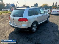 Volkswagen Touareg 3.2+LPG 04r Automat 4x4 - Obrazek 4