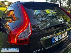 Volvo xc60 2015r. Bardzo ładne i zadbane - Obrazek 3