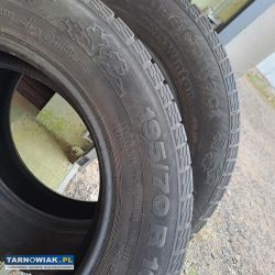 2 opony continental zimowe 195/70 R16 - Obrazek 2