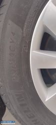 Opony Michelin 215/55 R17 letnie - Obrazek 1