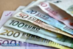 Pilna okazja finansowa jest tutaj Skontaktuj się z - Obrazek 1